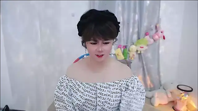 Fan ting online show from 10.13.25