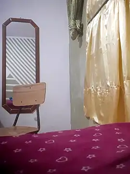 Evabigass online show from 01.24.25