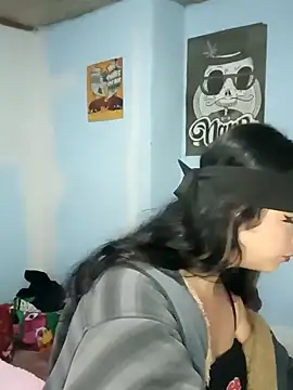 Elvishcassie  online show from 02.08.25