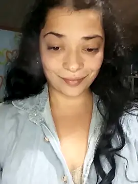 Elvishcassie  online show from 03.04.25