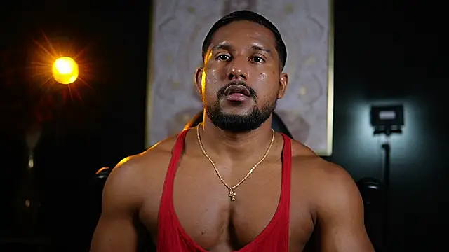 Snapshot of CallumMuscle chatting on 09.09.25 CallumMuscle online show from 09.09.25