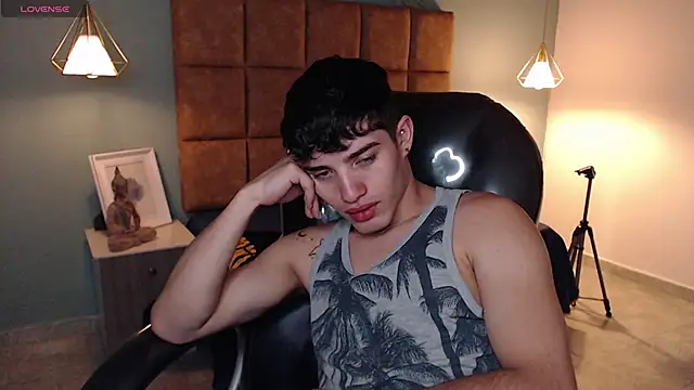 AlejooTwink online show from 02.10.25