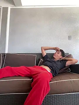 Leo bunny hot online show from 03.21.25