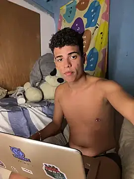 Leo bunny hot online show from 03.22.25