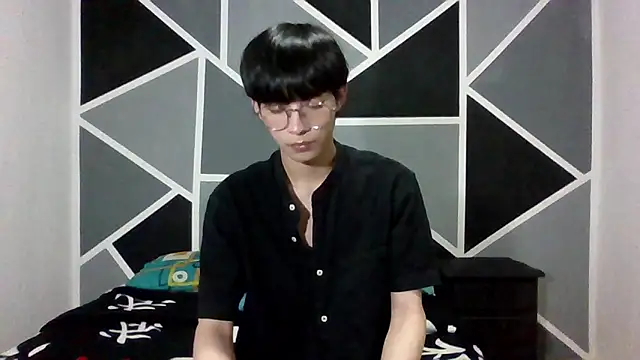 Snapshot of seung_vinblue chatting on 11.13.25 seung vinblue online show from 11.13.25