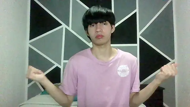 Snapshot of seung_vinblue chatting on 11.18.25 seung vinblue online show from 11.18.25