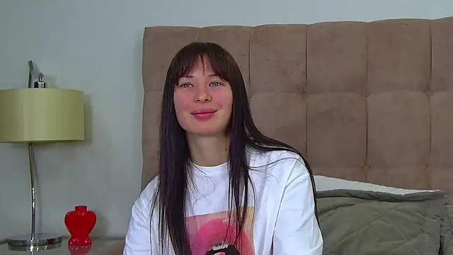 Snapshot of AlexandraBloom chatting on 02.23.26 AlexandraBloom online show from 02.23.26