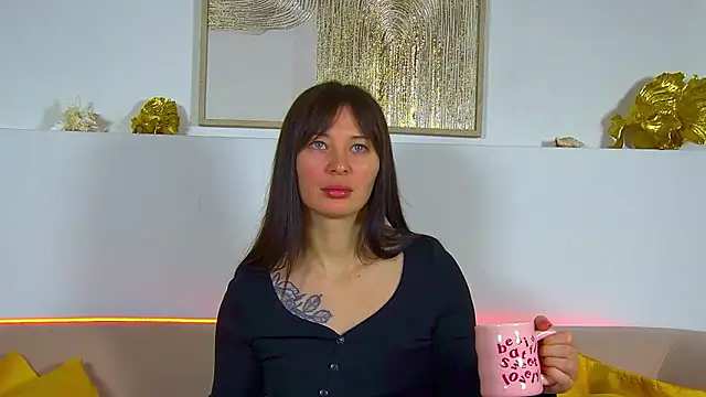 Snapshot of AlexandraBloom chatting on 02.27.26 AlexandraBloom online show from 02.27.26