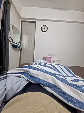 Snapshot of vivanpraj999 chatting on 11.23.25 vivanpraj999 online show from 11.23.25