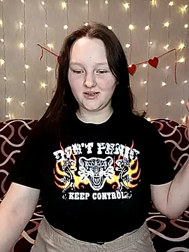 Aria  Dark online show from 02.25.25