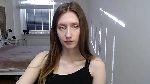 LUNA delight online show from 04.10.26