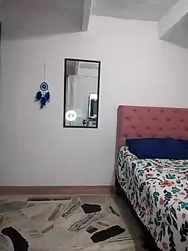 Snapshot of Venus-Wood chatting on 01.21.25 Venus-Wood online show from 01.21.25