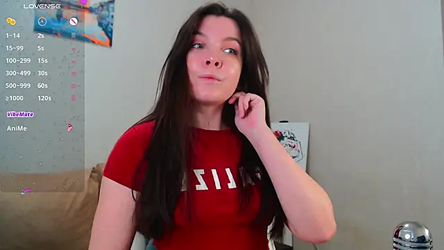 Snapshot of lunalovesu chatting on 02.13.25 lunalovesu online show from 02.13.25