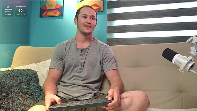 AxelFairchaild online show from 10.19.25