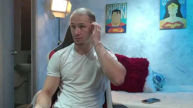 Snapshot of AxelFairchaild chatting on 03.03.26 AxelFairchaild online show from 03.03.26