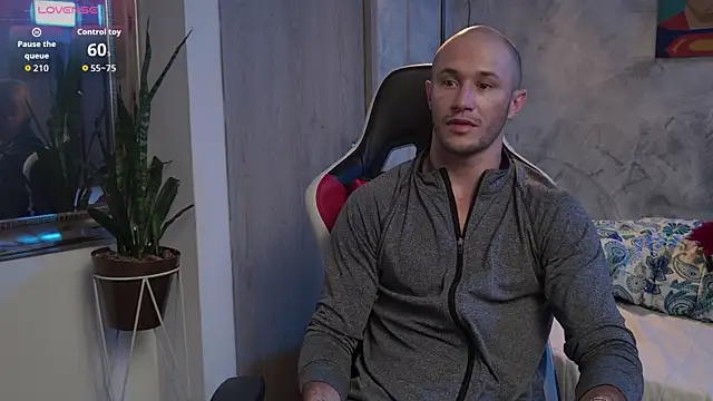 AxelFairchaild online show from 04.15.26