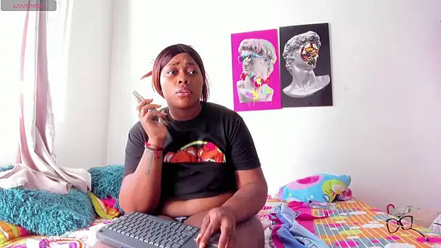 Lilybaudinx96 online show from 11.14.25