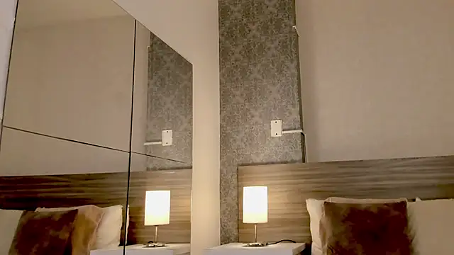 Snapshot of Mistyca chatting on 02.03.25 Mistyca online show from 02.03.25