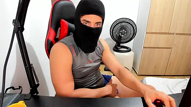 Calihotcaliente277 online show from 02.19.25