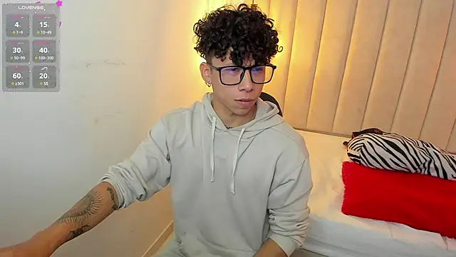 AkazaBoy  online show from 01.13.25