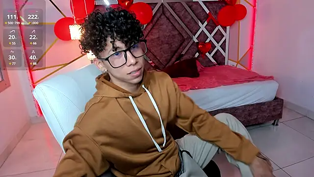 AkazaBoy  online show from 02.12.25