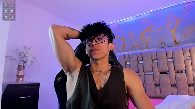 AkazaBoy  online show from 09.15.25