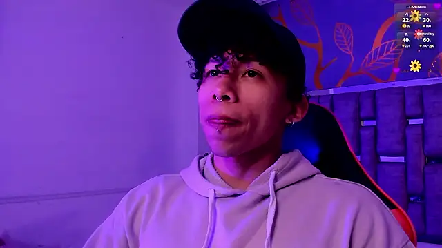 Snapshot of AkazaBoy_ chatting on 03.17.26 AkazaBoy online show from 03.17.26