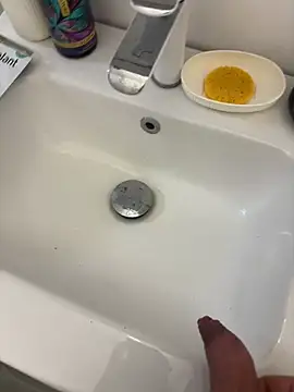 daubine46 online show from 04.22.26