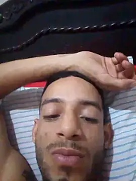 alvaroenriqe23 online show from 03.02.26