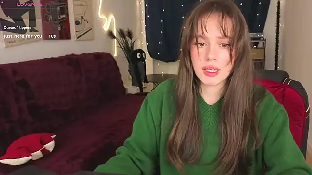 Emillias online show from 02.04.26