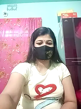 Snapshot of Sumi-roy chatting on 10.21.25 Sumi-roy online show from 10.21.25