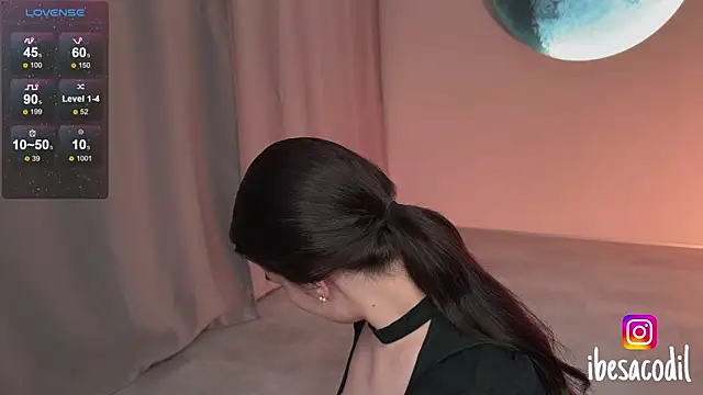 Snapshot of adriana_allien chatting on 07.21.26 adriana allien online show from 07.21.26