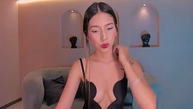 TaraLawrence online show from 04.03.26