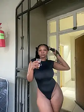 BeautyAuroa online show from 01.23.25