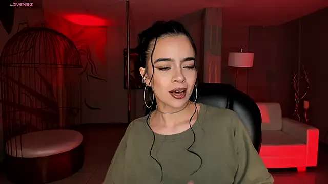 AlanaCraft online show from 02.25.25