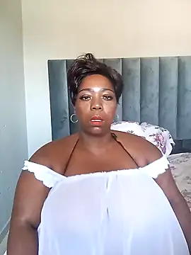 Snapshot of BustyWendyXXX47 chatting on 01.27.25 BustyWendyXXX47 online show from 01.27.25