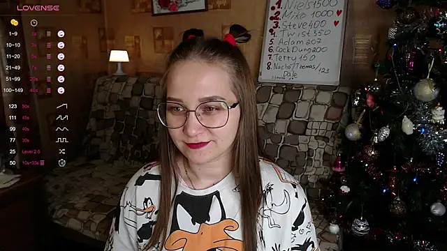 Snapshot of Miatiny chatting on 12.13.24 Miatiny online show from 12.13.24