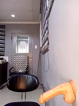 Snapshot of DickDiva1 chatting on 03.16.25 DickDiva1 online show from 03.16.25