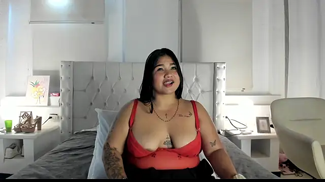 Gabycutee online show from 02.02.25