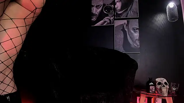 Agnes jones  online show from 10.02.25