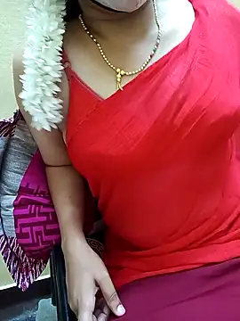 Snapshot of yourtamilcouple chatting on 03.14.25 yourtamilcouple online show from 03.14.25