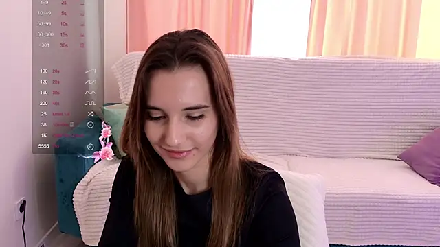 Snapshot of Alice_Weiss chatting on 02.09.25 Alice Weiss online show from 02.09.25