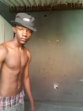 Snapshot of king_kgosiey55 chatting on 04.04.26 king kgosiey55 online show from 04.04.26