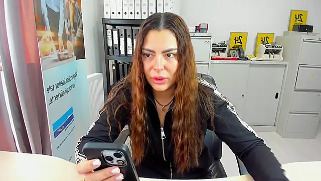 Snapshot of kilenyapatrice chatting on 02.09.25 kilenyapatrice online show from 02.09.25