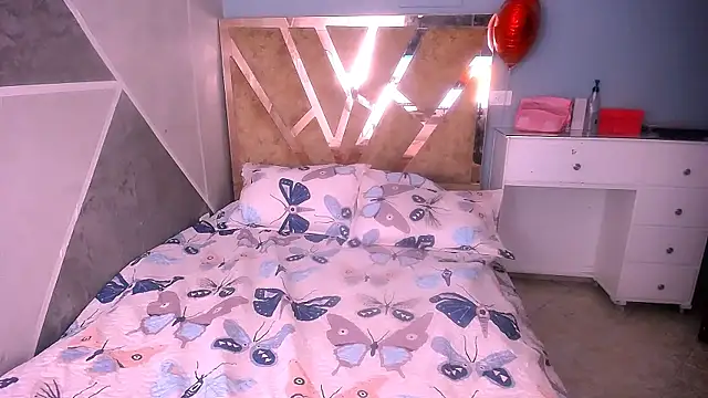 hannamour online show from 10.09.25