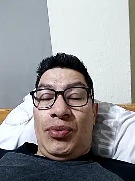 Snapshot of gioarcangel chatting on 03.19.26 gioarcangel online show from 03.19.26