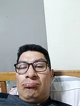 Snapshot of gioarcangel chatting on 03.25.26 gioarcangel online show from 03.25.26