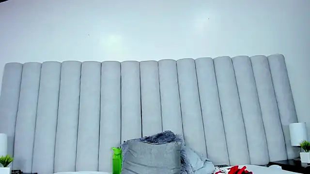 JaylaScott   online show from 02.16.25