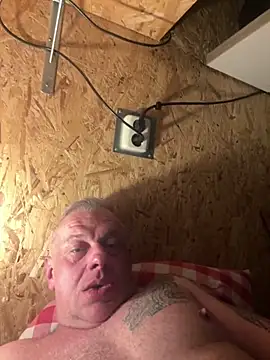 JakubW79 online show from 03.12.25