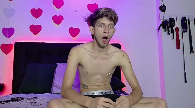 Deim  online show from 03.22.25